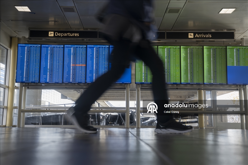 ABD’de "Şükran Günü" tatili öncesi havalimanlarında rekor yoğunluk yaşanıyor