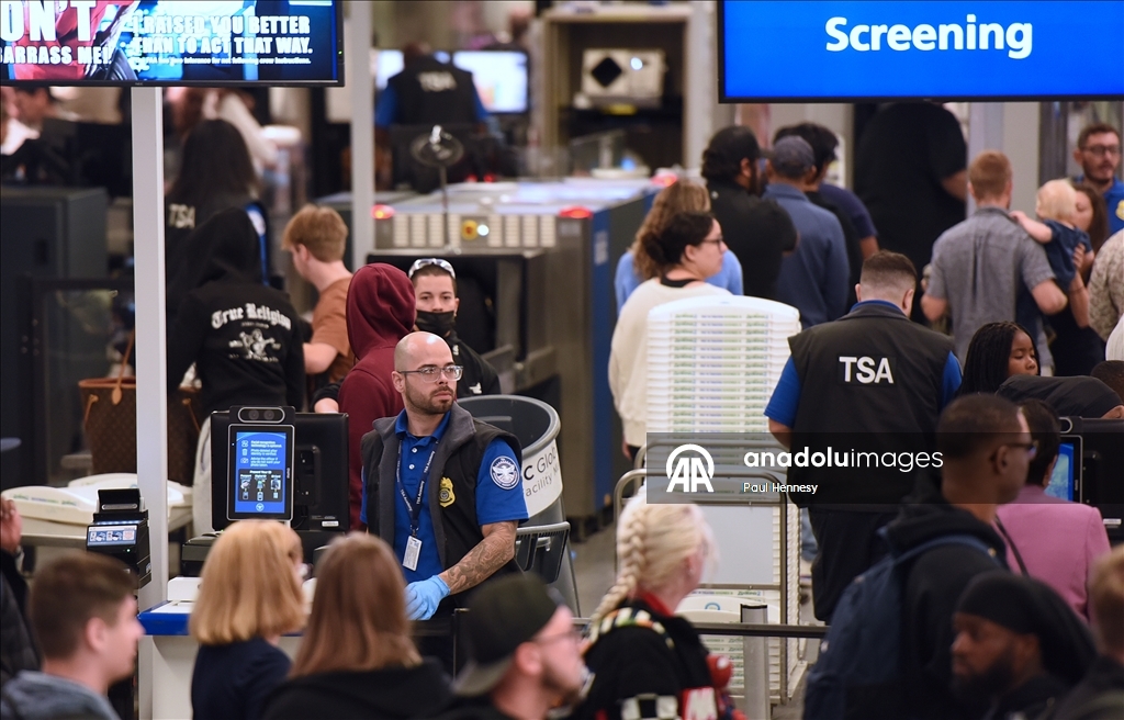 В аэропортах США рекордная загруженность в преддверии Дня благодарения