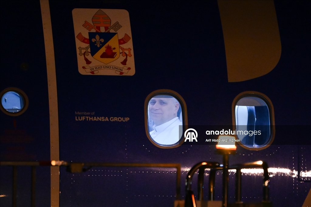 Папа Римский Лев XIV прибыл с визитом Турцию