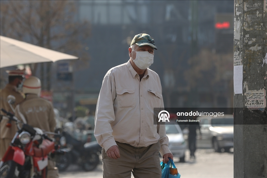 Tahran'da hava kirliliği yaşamı olumsuz etkiliyor