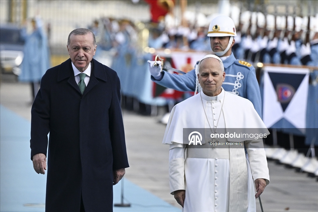 Cumhurbaşkanı Erdoğan, Vatikan Devlet Başkanı Papa 14. Leo'yu resmi törenle karşıladı
