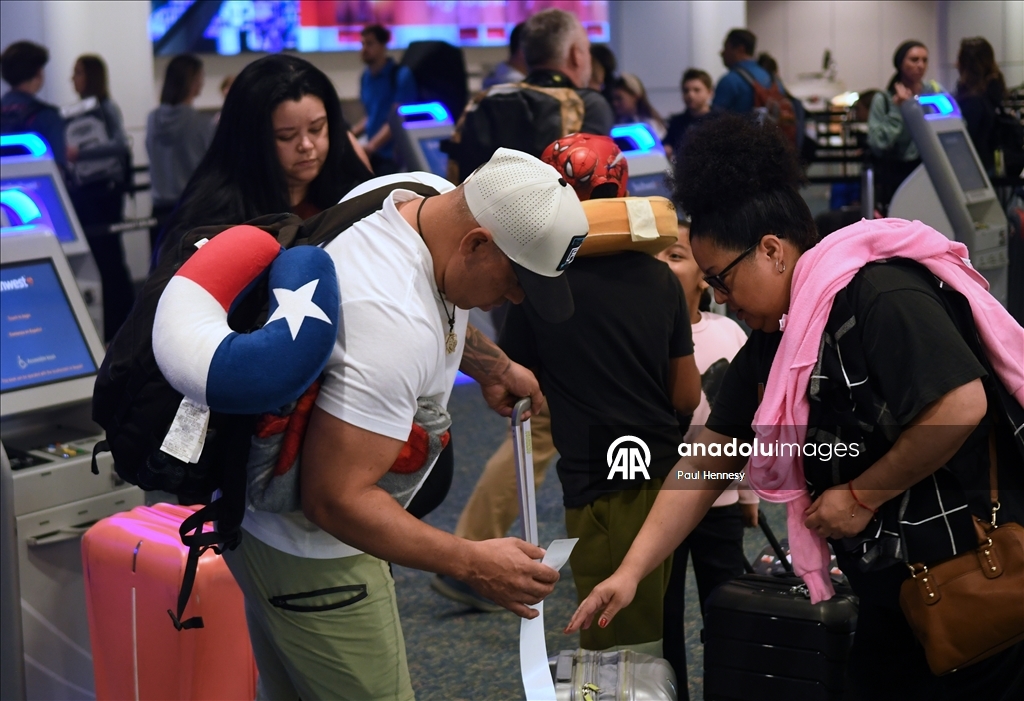В аэропортах США рекордная загруженность в преддверии Дня благодарения