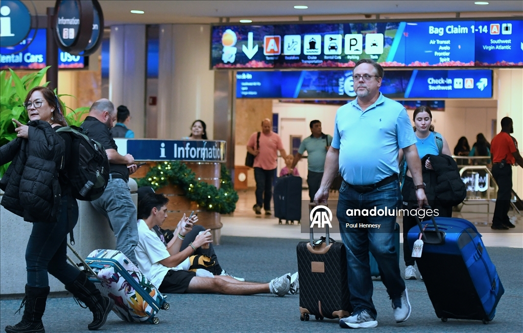 В аэропортах США рекордная загруженность в преддверии Дня благодарения