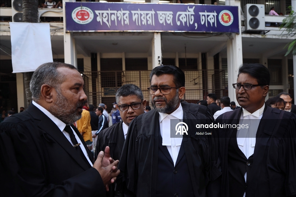 Экс-премьер Бангладеш приговорена к 21 году тюрьмы по делу о коррупции