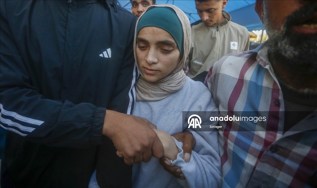 İsrail'in Gazze'den alıkoyduğu Filistinlilerden bir grup daha serbest bırakıldı