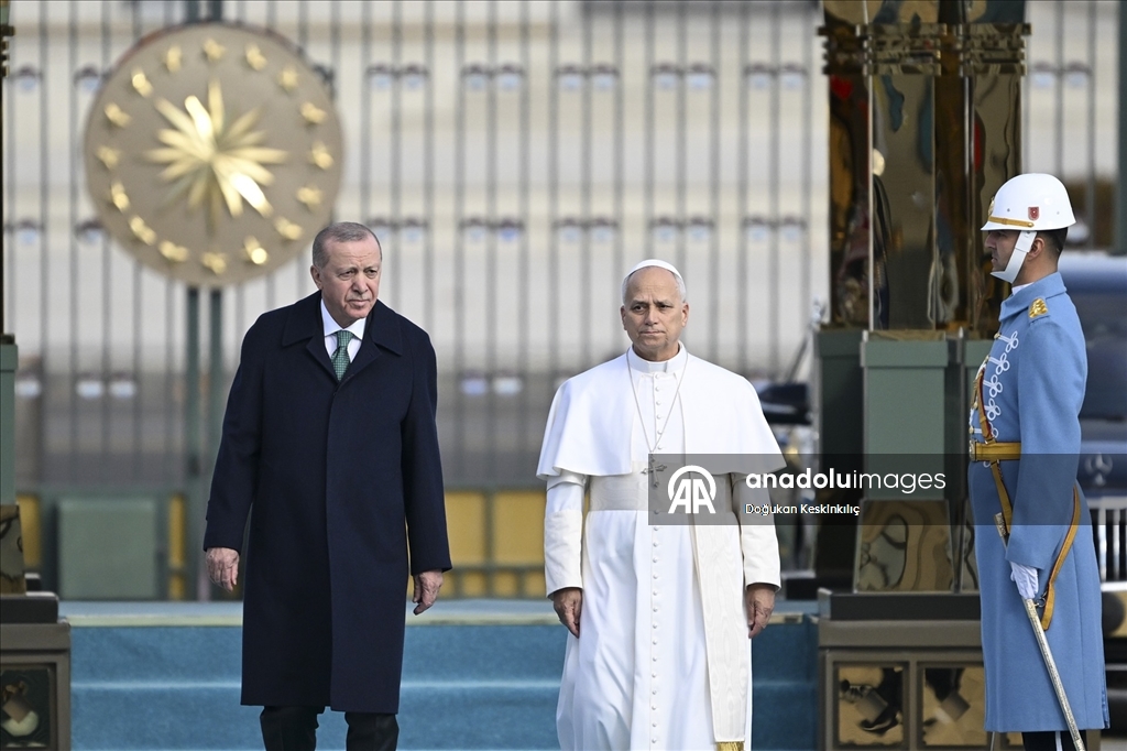 Cumhurbaşkanı Erdoğan, Vatikan Devlet Başkanı Papa 14. Leo'yu resmi törenle karşıladı