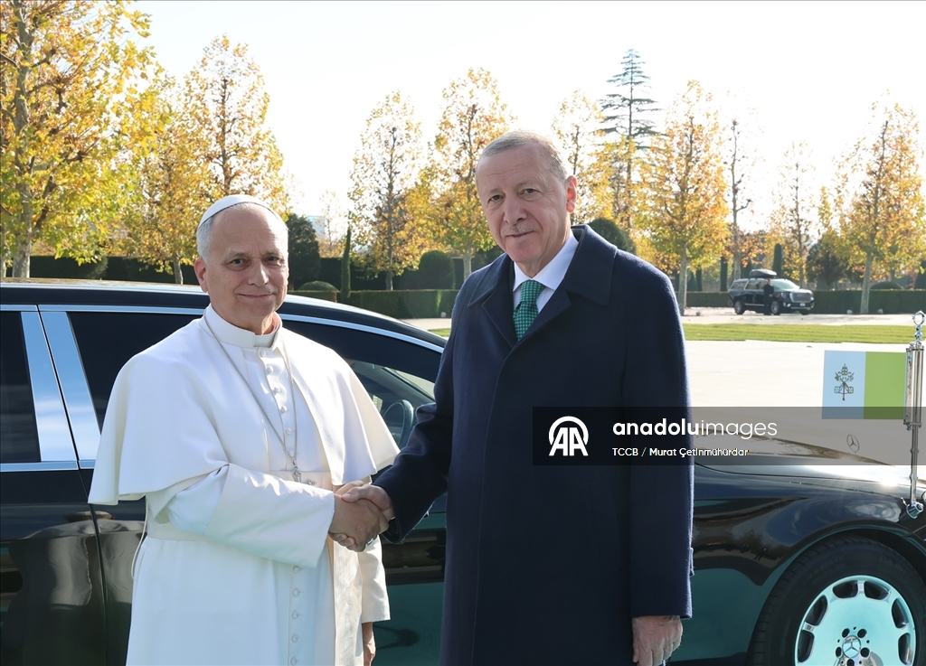 Cumhurbaşkanı Erdoğan, Papa 14. Leo'yu resmi törenle karşıladı