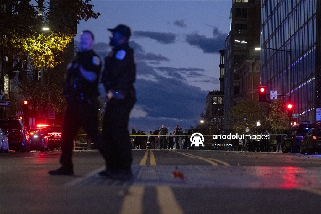 У Белого дома ранены два бойца Национальной гвардии