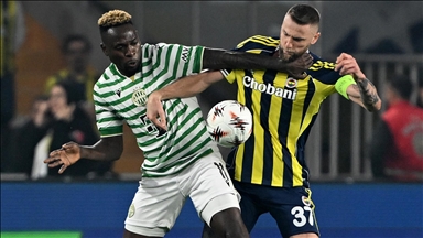 Fenerbahçe, UEFA Avrupa Ligi'nde Ferencvaros'la 1-1 berabere kaldı