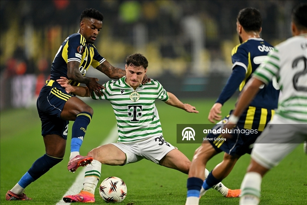 Лига Европы: "Фенербахче" сыграл вничью с "Ференцварошем" 6
