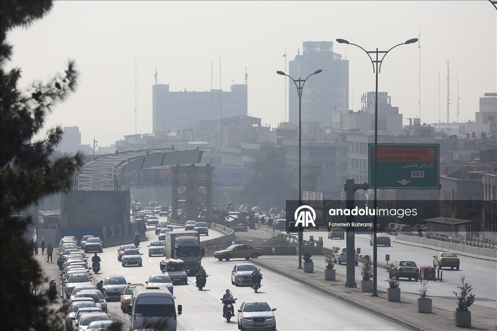 В Тегеране повышенное загрязнение воздуха 8