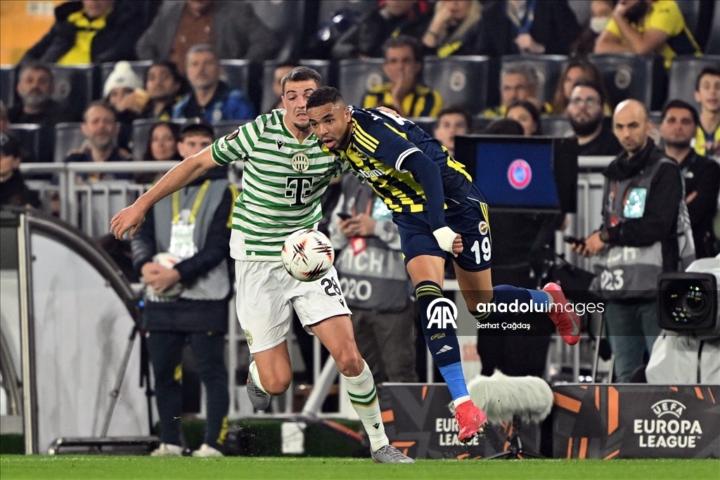 Лига Европы: "Фенербахче" сыграл вничью с "Ференцварошем" 7