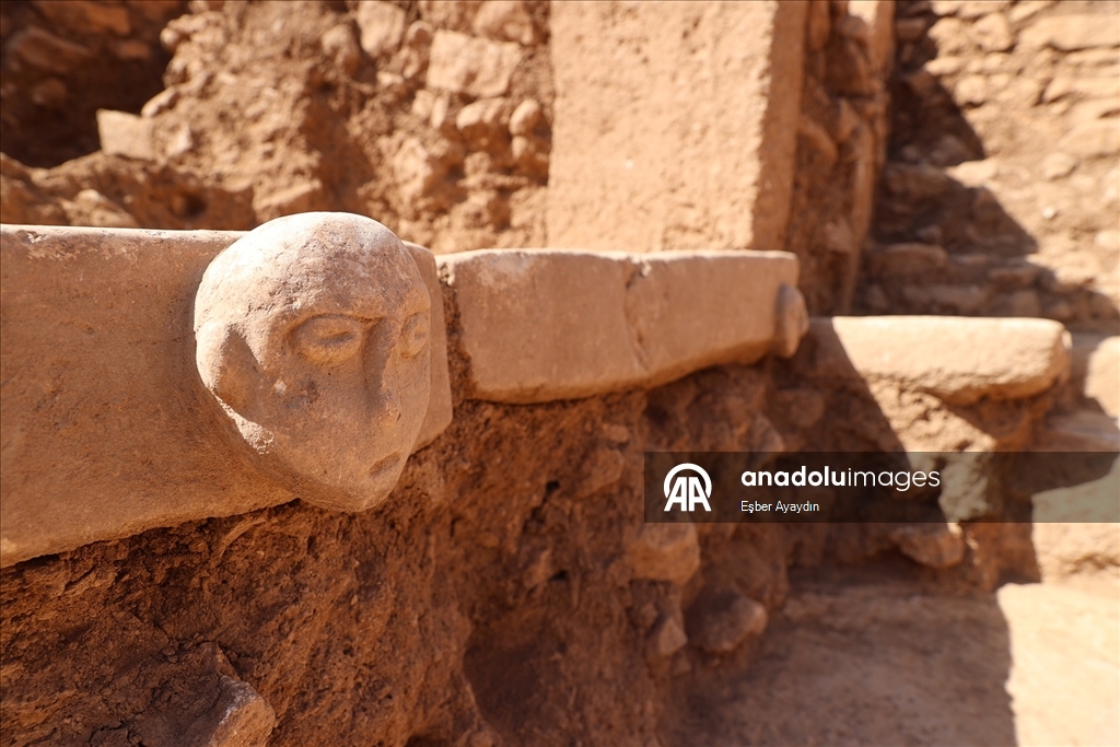 Sefertepe'deki sanatsal farklılık, yaklaşık 10 bin yıllık insan yüzü kabartmalarıyla ortaya çıktı