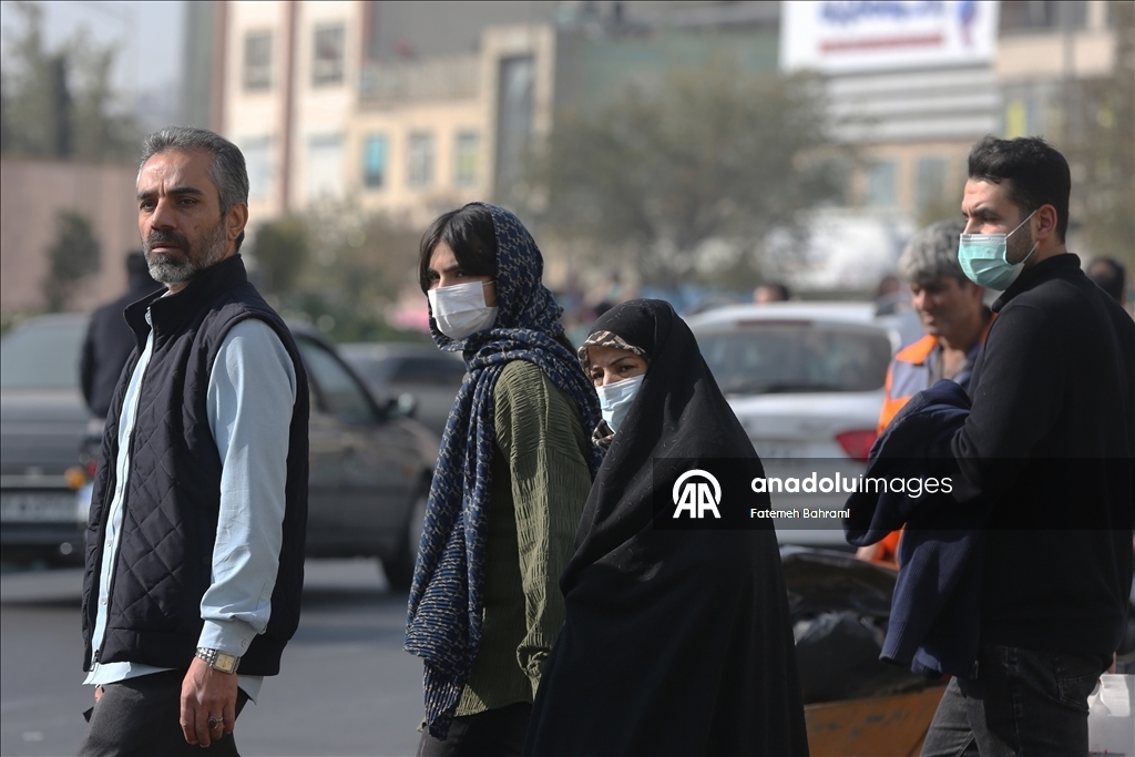 В Тегеране повышенное загрязнение воздуха 16