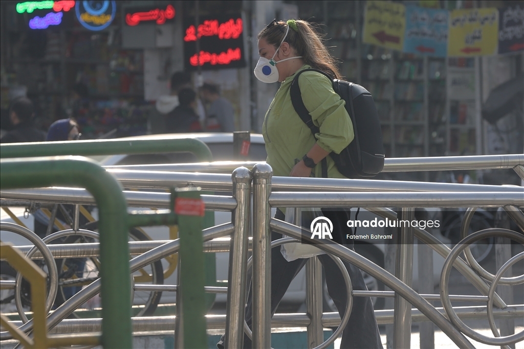 В Тегеране повышенное загрязнение воздуха 11