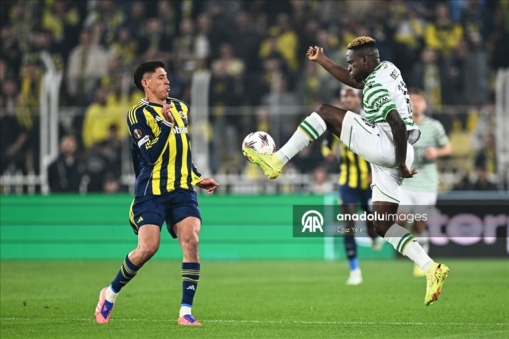 Лига Европы: "Фенербахче" сыграл вничью с "Ференцварошем" 9