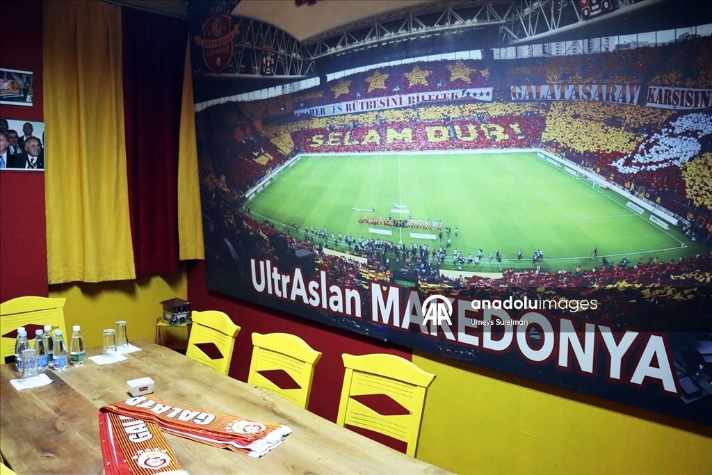 Kuzey Makedonya'daki taraftarlar derbiyi heyecanla bekliyor