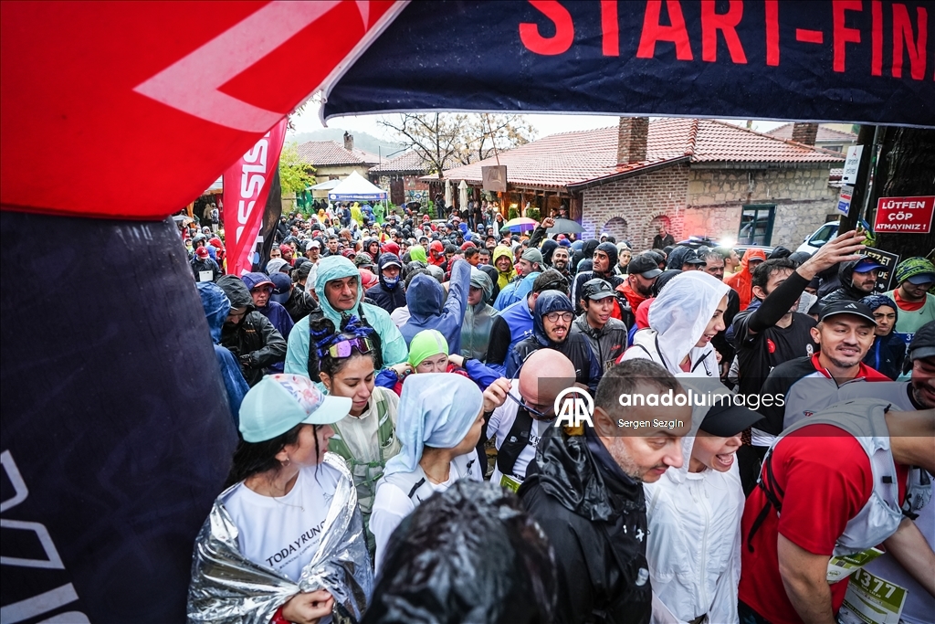 "9. Kar Spor İda Ultra" koşusu Kazdağları'nda başladı