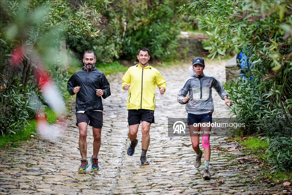 "9. Kar Spor İda Ultra" koşusu Kazdağları'nda başladı