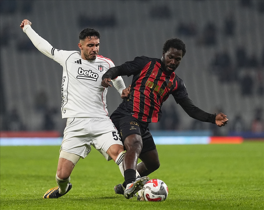 Beşiktaş, Fatih Karagümrük deplasmanından 3 puanla döndü