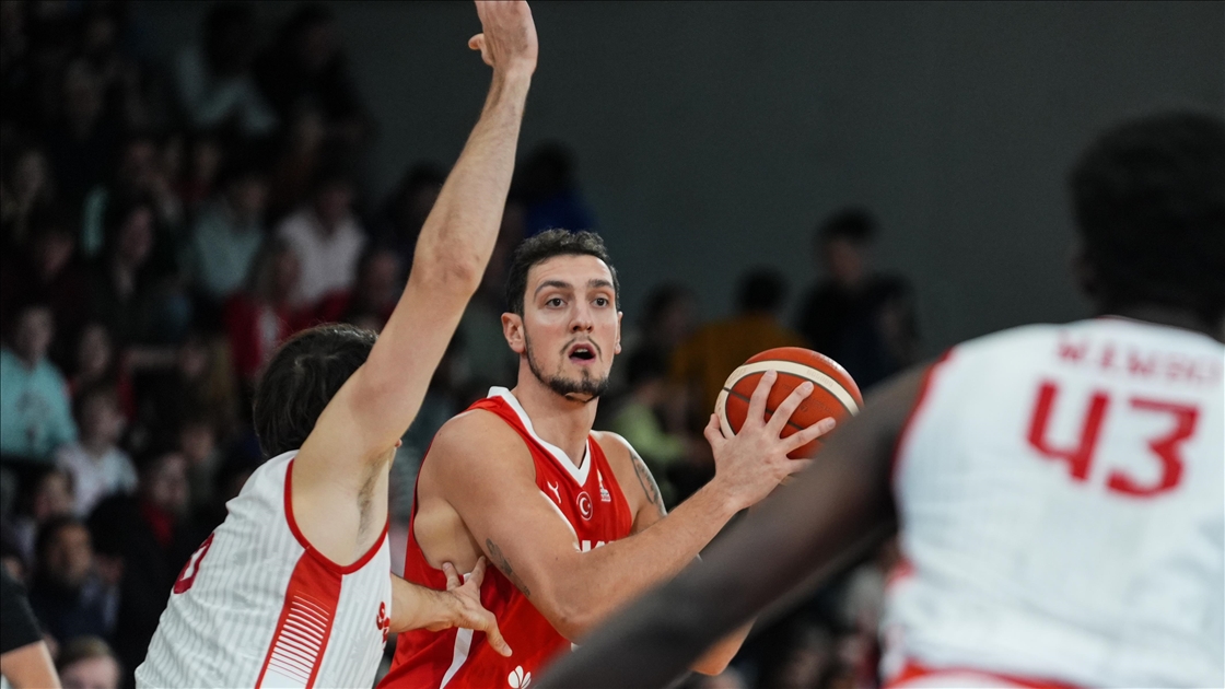 A Milli Basketbol Takımı, İsviçre'yi 85-60 yendi