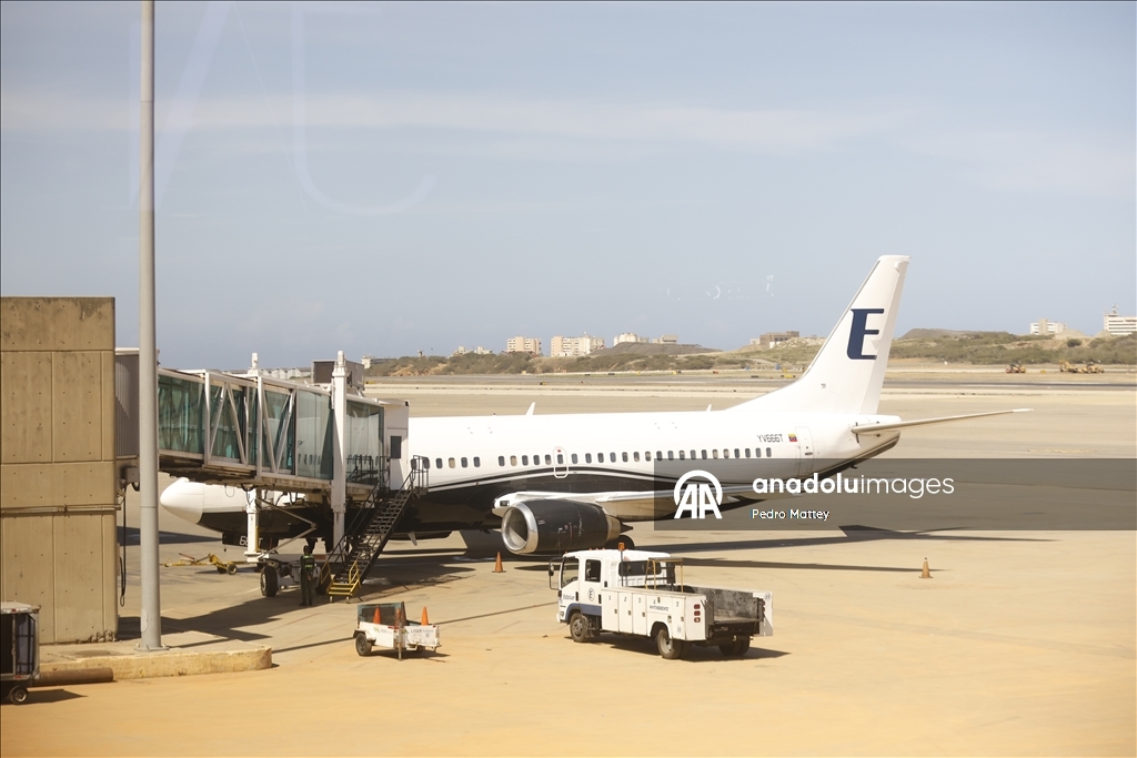 Международный аэропорт имени Симона Боливара продолжает работу несмотря на напряженность между США и Венесуэлой