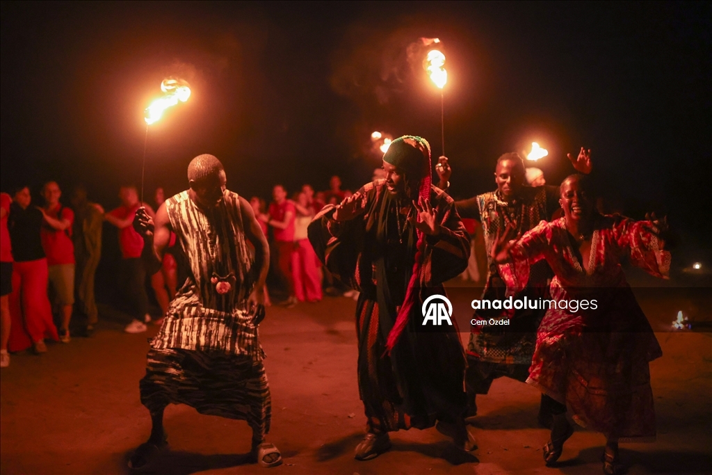 Культурное погружение в лесу баобабов Сенегала