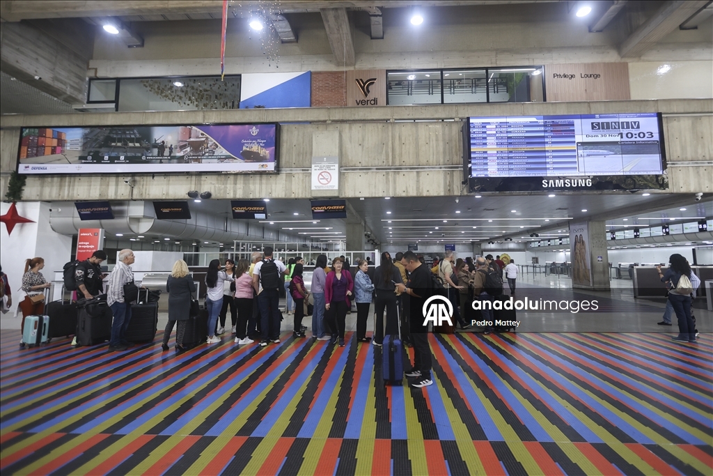 Международный аэропорт имени Симона Боливара продолжает работу несмотря на напряженность между США и Венесуэлой