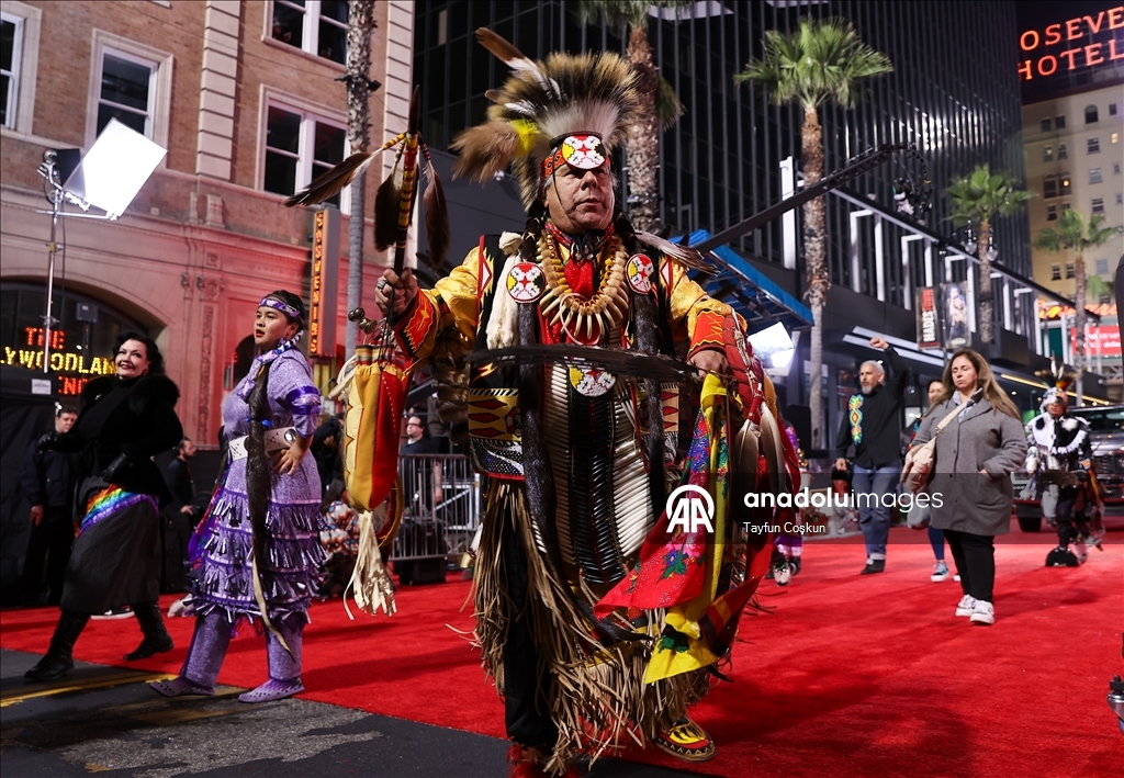 В Лос-Анджелесе прошел 93-й Рождественский парад Голливуда