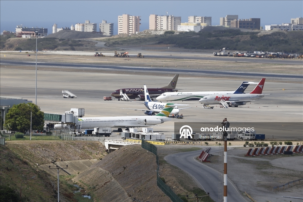 Международный аэропорт имени Симона Боливара продолжает работу несмотря на напряженность между США и Венесуэлой