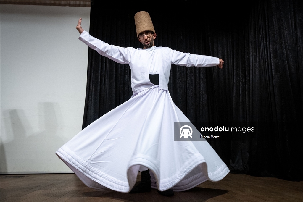 "Umudun Kanatları" sema eğitimiye engelleri aşıyor