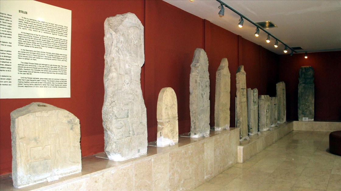 Her yerinden tarih fışkıran Sinop'ta tarihi eserler titizlikle çıkarılıyor