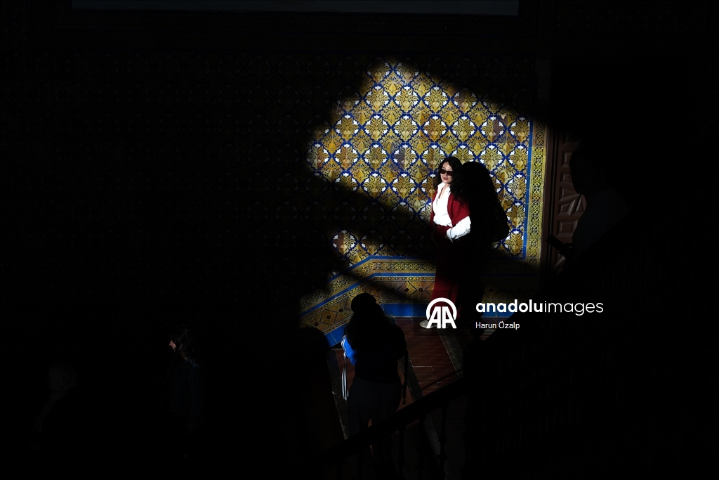 Seville’s Most Enchanting Landmark: Plaza de Espana