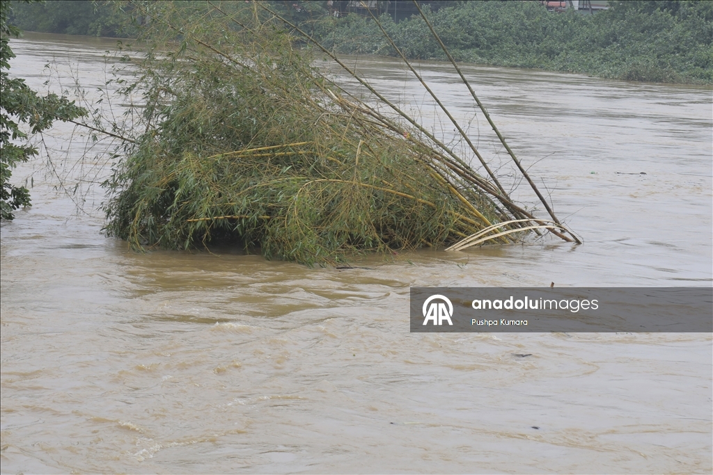 Sri Lanka’da yaşanan Siklon Ditwah’ın ardından arama kurtarma çalışmaları sürüyor