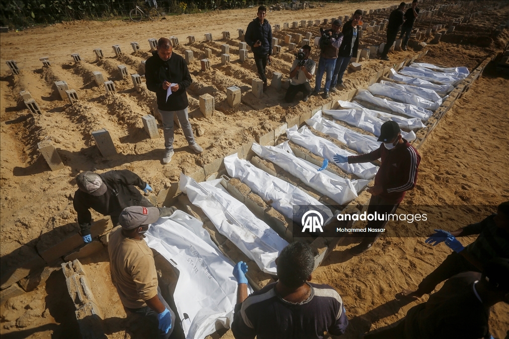 Число погибших в результате нападений Израиля на сектор Газа достигло 70 112 человек