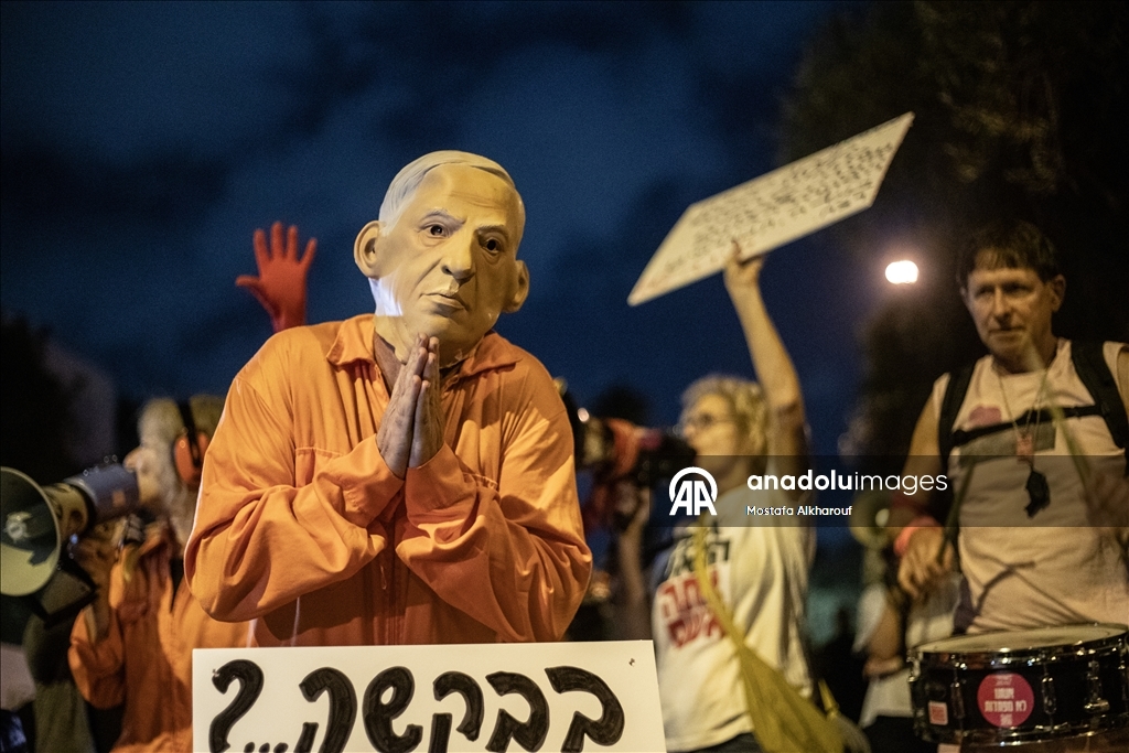 В Израиле протестующие потребовали отказать Нетаньяху в помиловании