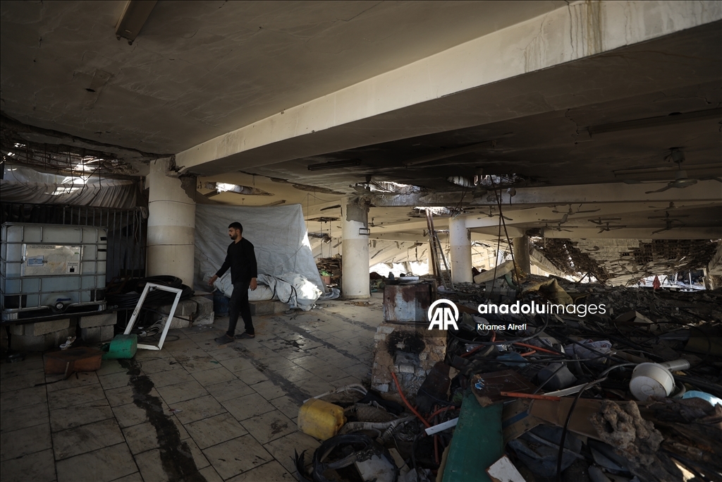 Cibaliya’daki yıkılmış camide yaşayan Filistinli aile yağışlar nedeniyle endişeli