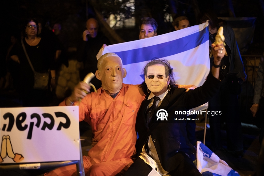 В Израиле протестующие потребовали отказать Нетаньяху в помиловании