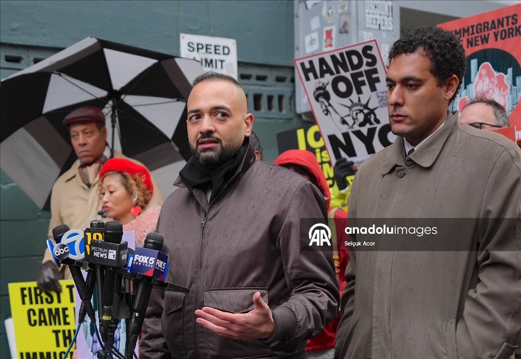 В США нарастают протесты из-за рейдов миграционной службы