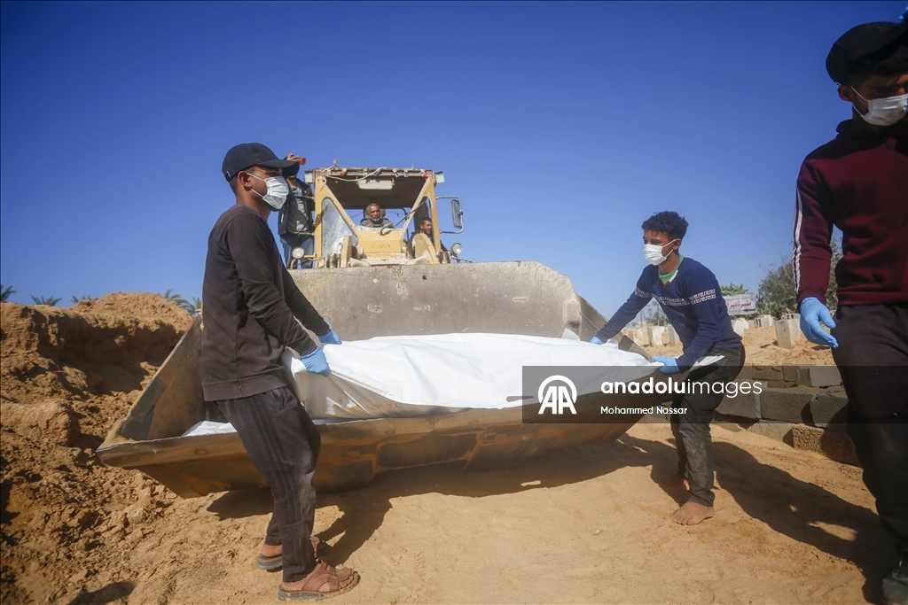 Число погибших в результате нападений Израиля на сектор Газа достигло 70 112 человек