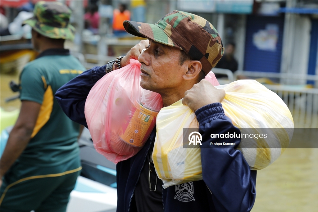 Жертвами циклона "Дитвах" на Шри-Ланке стали 410 человек