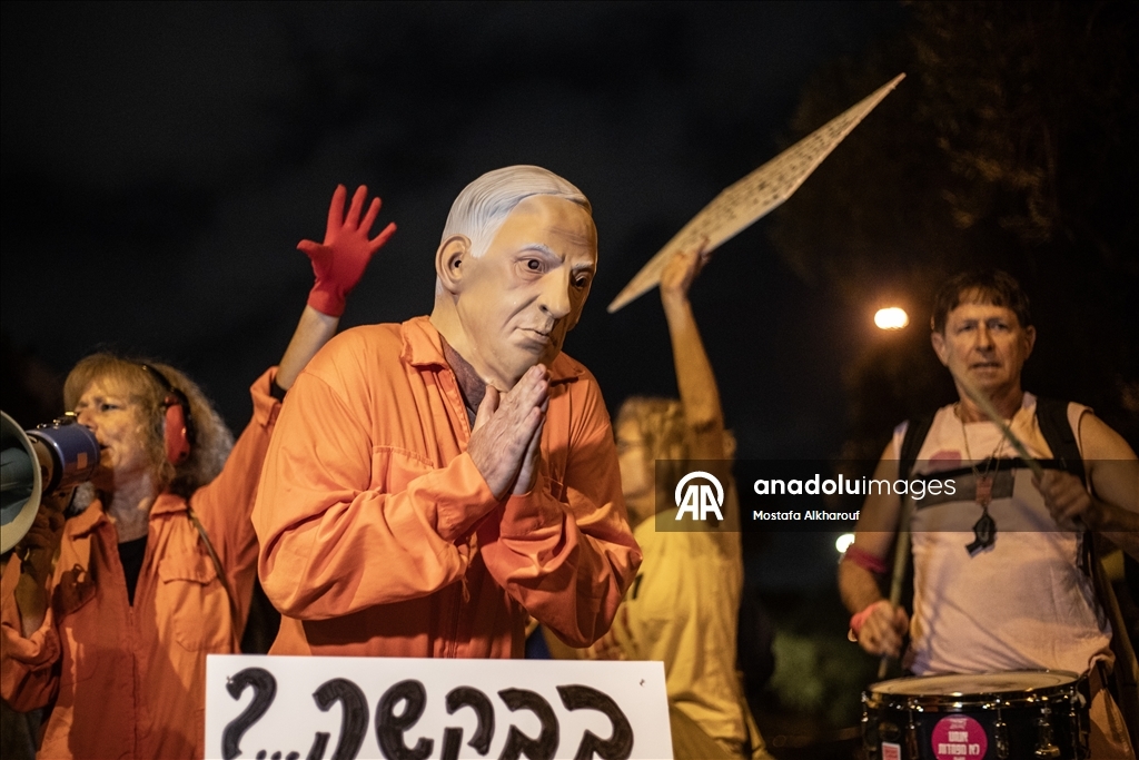 В Израиле протестующие потребовали отказать Нетаньяху в помиловании