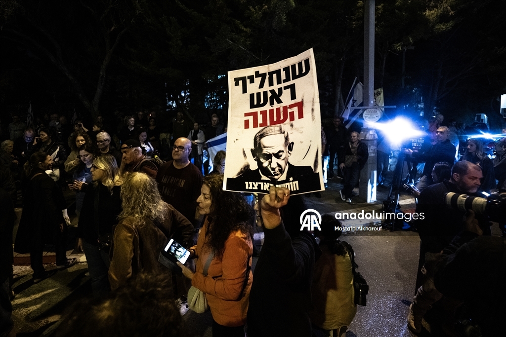 В Израиле протестующие потребовали отказать Нетаньяху в помиловании