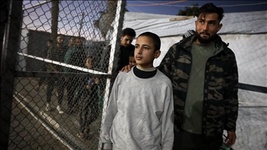 İsrail'in Gazze'den alıkoyduğu Filistinlilerden bir grup daha serbest bırakıldı