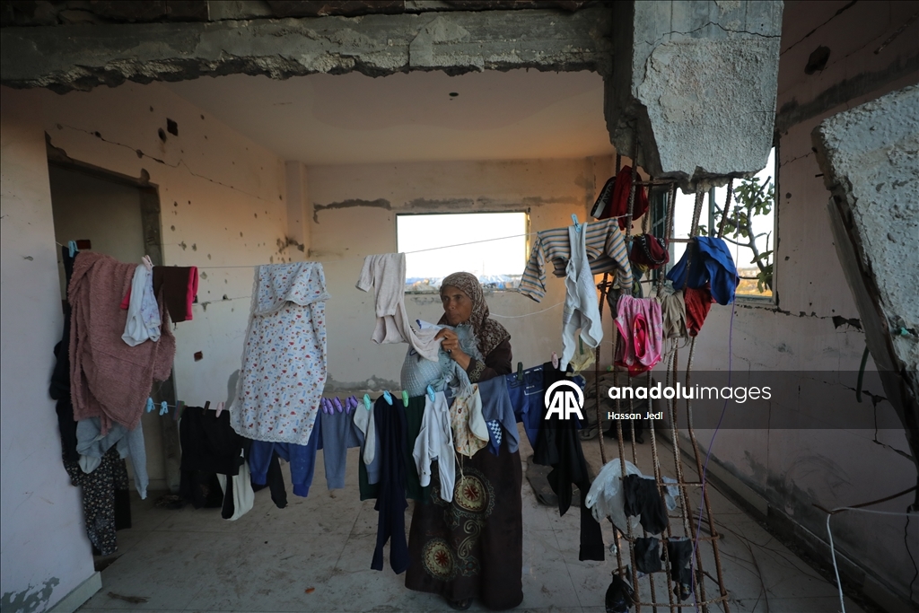 Жизнь в тени разрушений в лагере Нусейрат в Газе