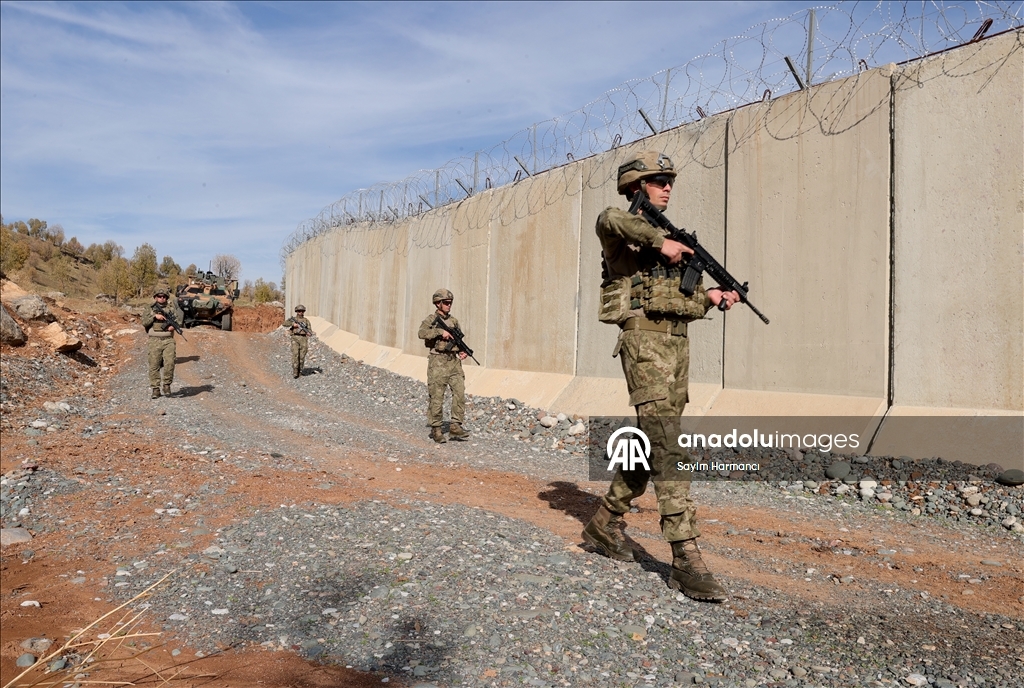 Hakkari'de Irak sınırına 2 bin 152 metre güvenlik duvarı inşa edildi