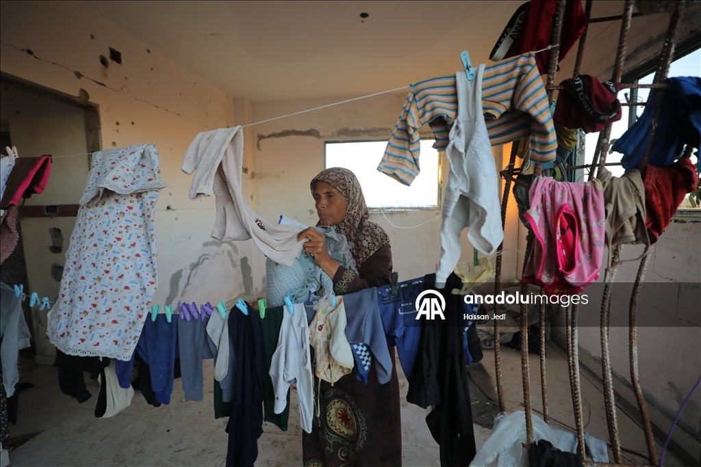 Жизнь в тени разрушений в лагере Нусейрат в Газе