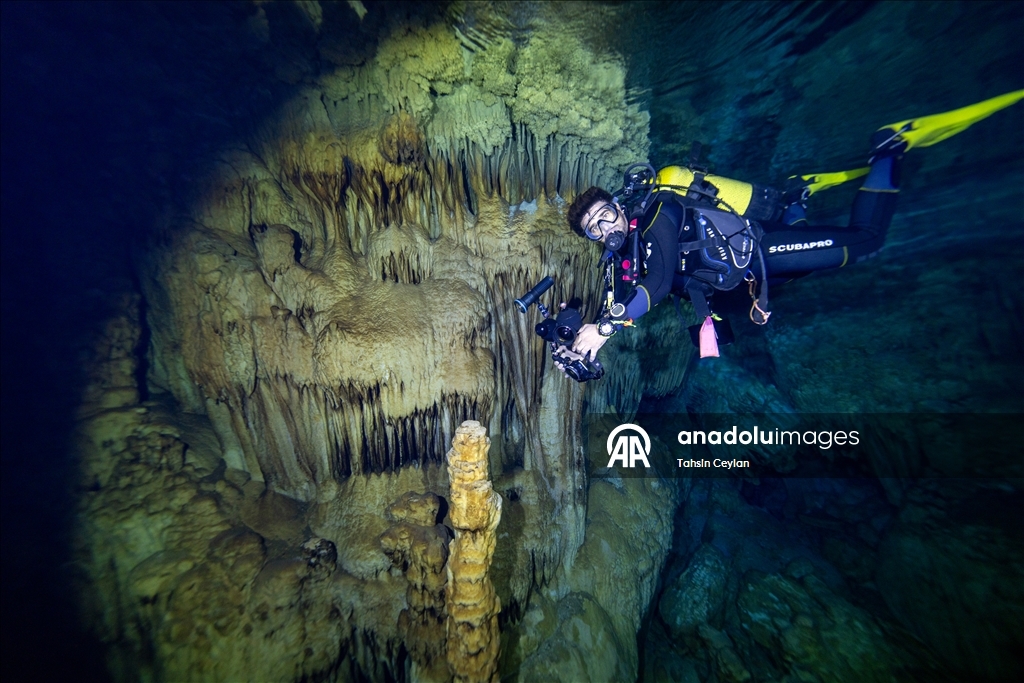 Gilindire Mağarası'ndaki gölün barındırdığı zenginlikler su altı kamerasında