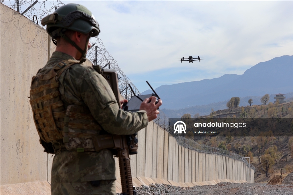 Hakkari'de Irak sınırına 2 bin 152 metre güvenlik duvarı inşa edildi