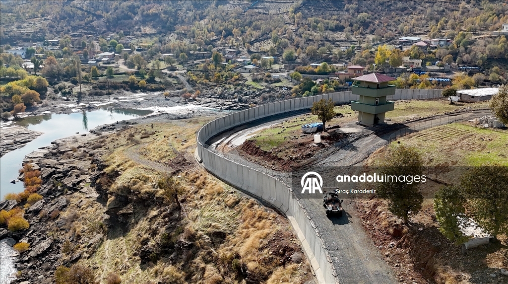 Hakkari'de Irak sınırına 2 bin 152 metre güvenlik duvarı inşa edildi